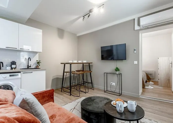 B32#republique#1bedroom#marais#paris03#ac *